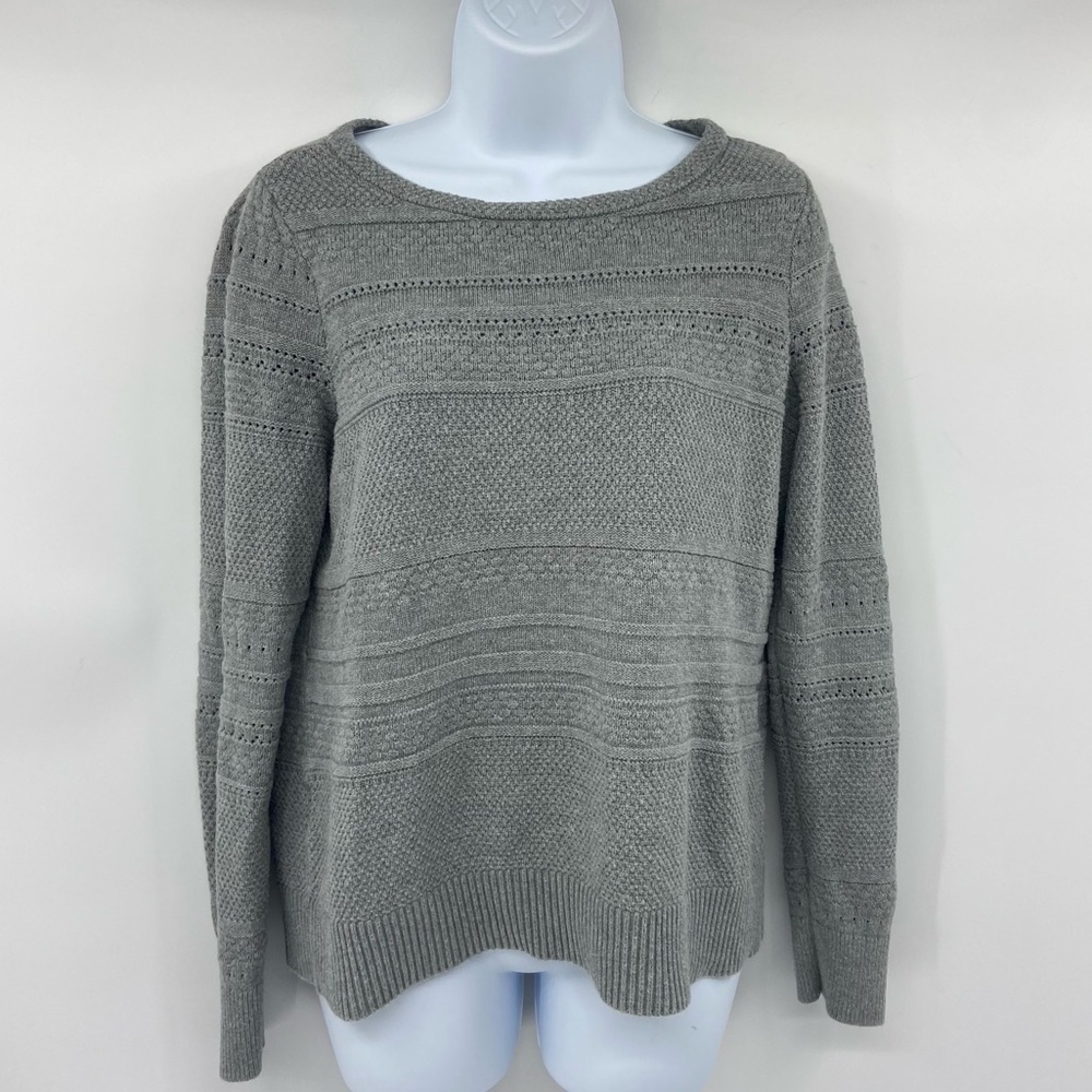 Loft Women’s Grey Knit Sweater Size Medium - Picture 2 of 7